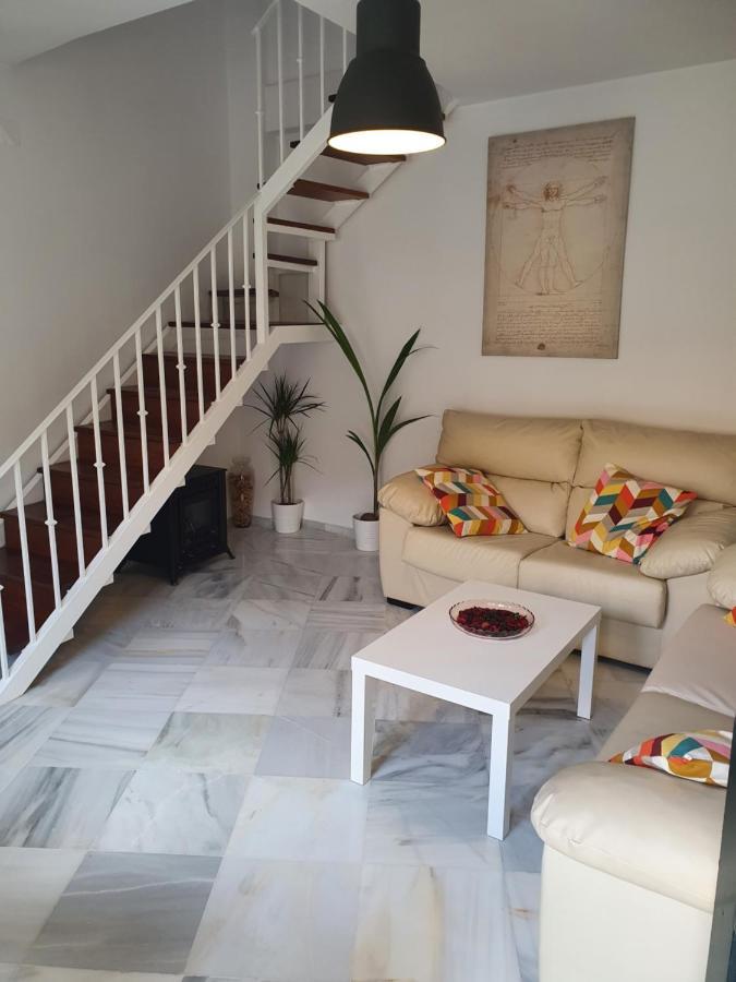 Appartement Duplex With Terrace Santa Rufina à Séville Extérieur photo