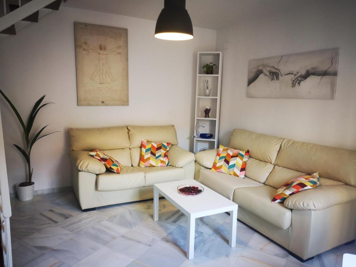 Appartement Duplex With Terrace Santa Rufina à Séville Extérieur photo