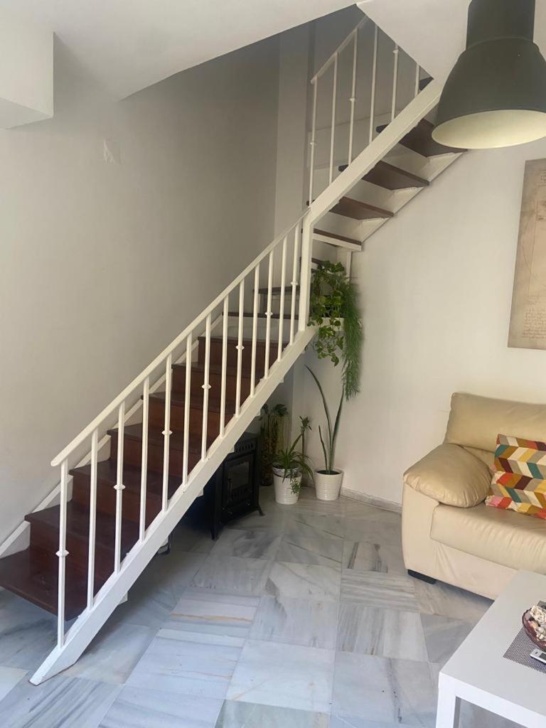Appartement Duplex With Terrace Santa Rufina à Séville Extérieur photo