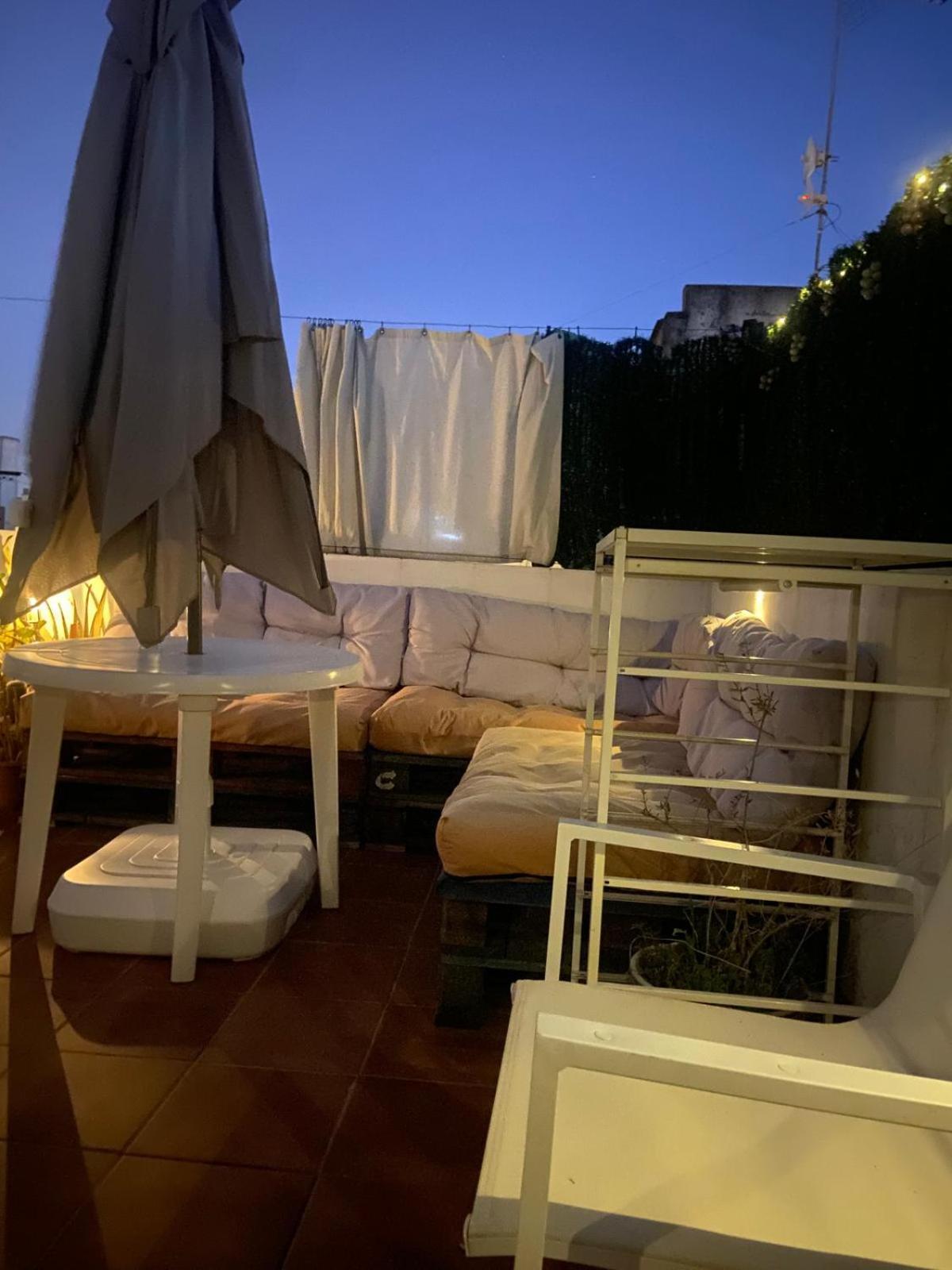 Appartement Duplex With Terrace Santa Rufina à Séville Extérieur photo
