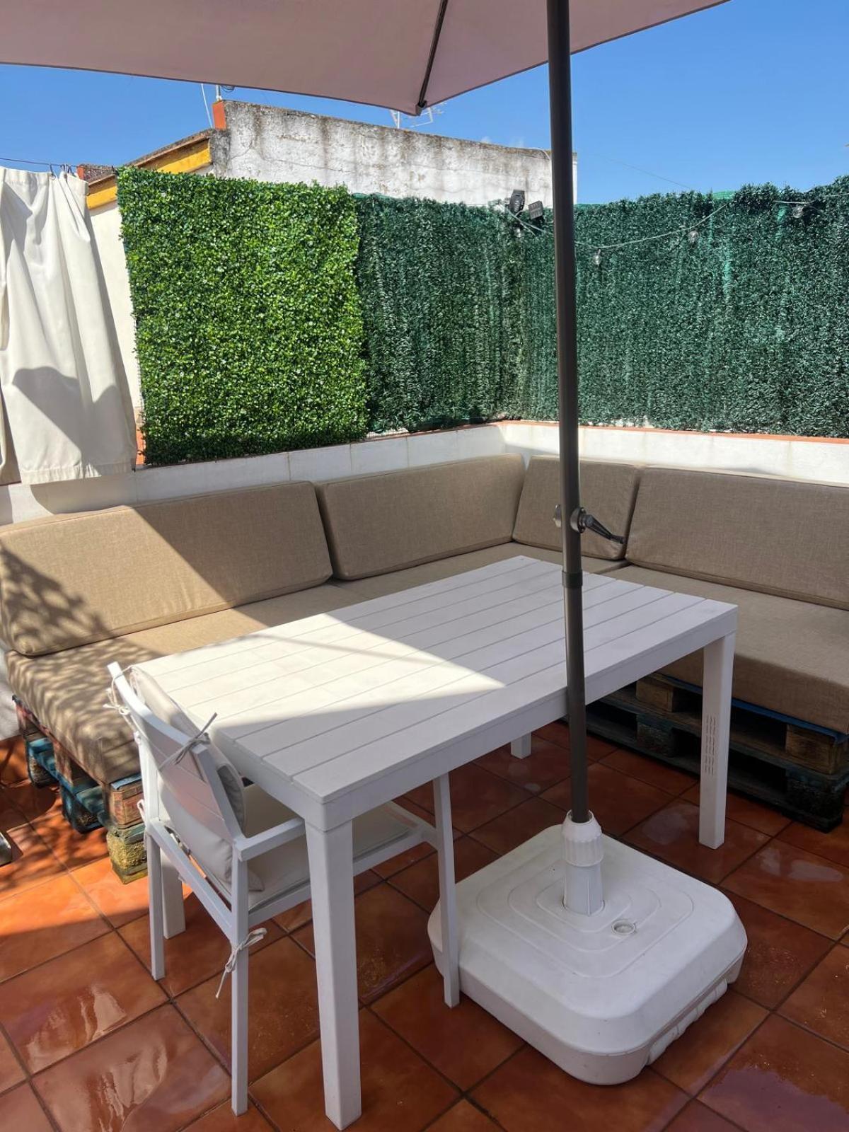 Appartement Duplex With Terrace Santa Rufina à Séville Extérieur photo